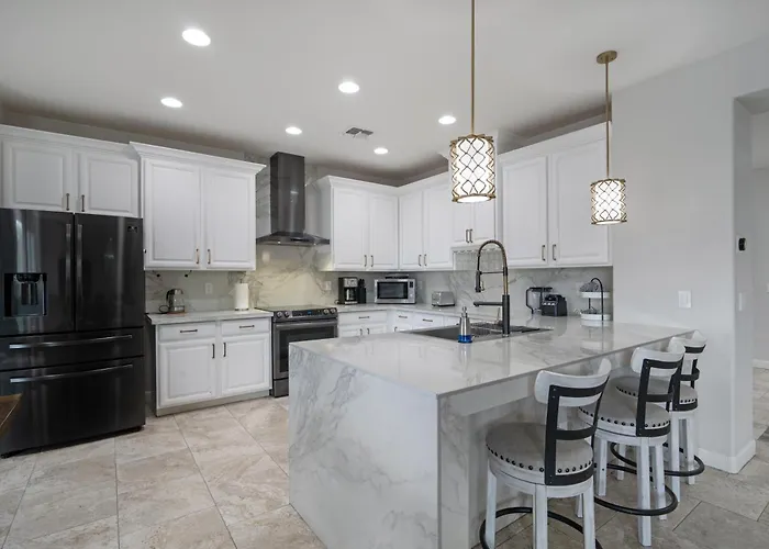 Westgate Retreat, Family & Pet-friendly 4br *