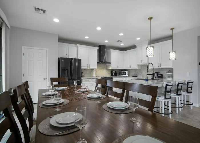 Westgate Retreat, Family & Pet-friendly 4br Holiday home Glendale